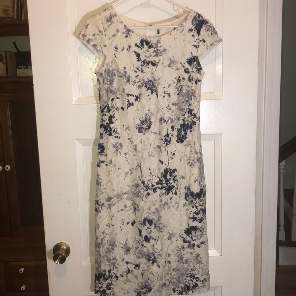 Shift dress with blue and white flower detail